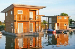 Гостиница FLOATING HOUSES Classic _ Kroeslin  Крёслин